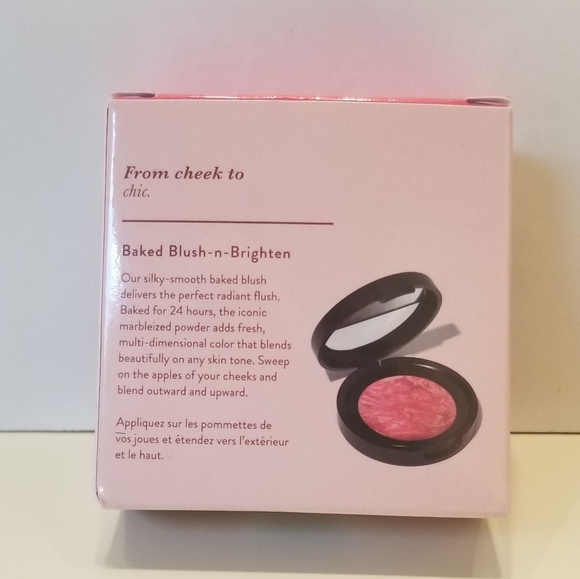 🦋 Laura Geller Baked Blush-N-Brighten Marbleized Blush (In Raspberry) - Picture 8 of 12